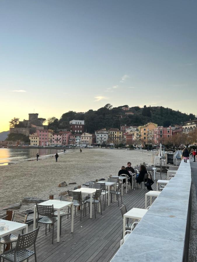 Hotel La Torretta A San Terenzo Lerici Exterior foto